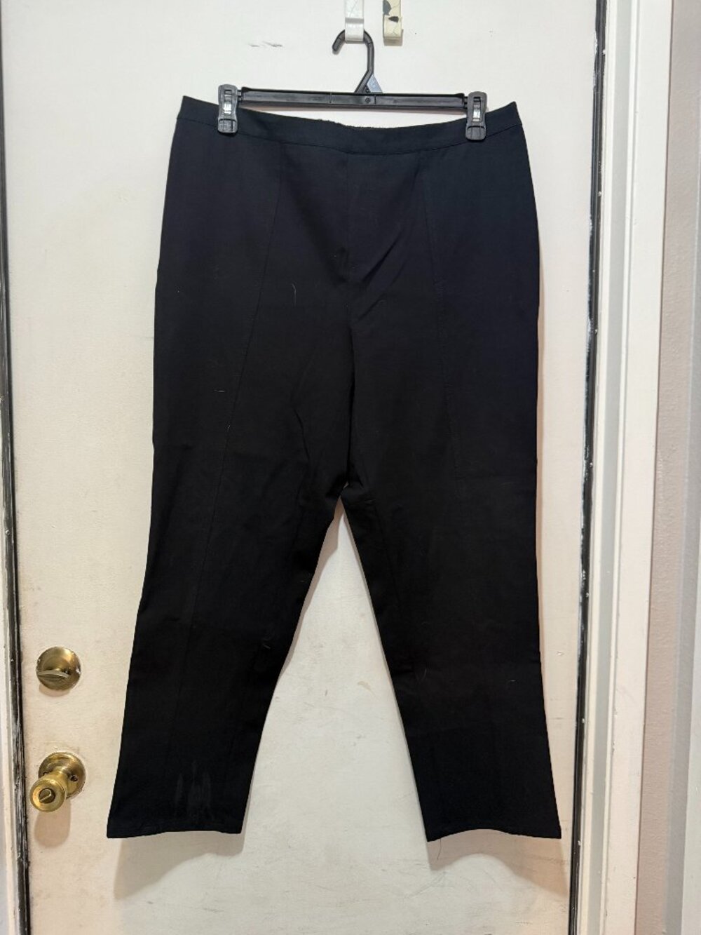 Isaac Mizrahi Live! Pull On Straight Leg Pants Regular Size 18 Black